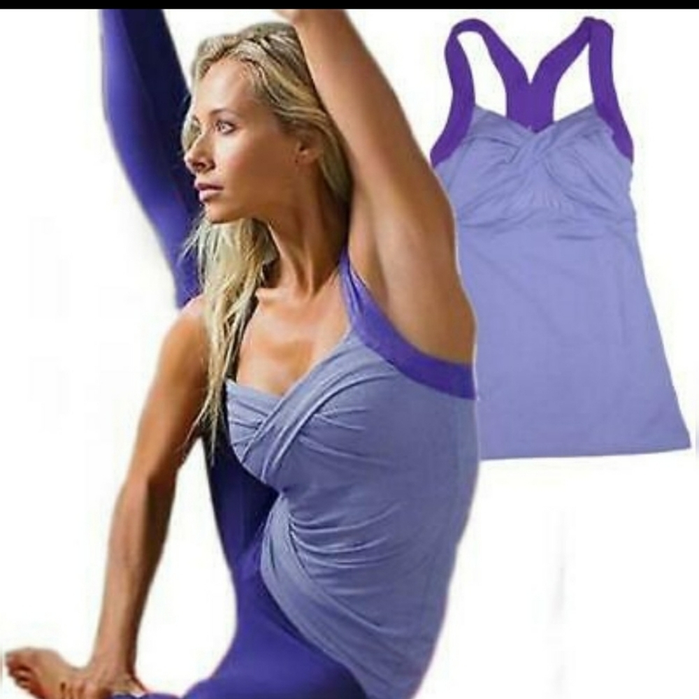 🌼2/$10 EUC Athleta Jaya Pansy Purple Twist Tank